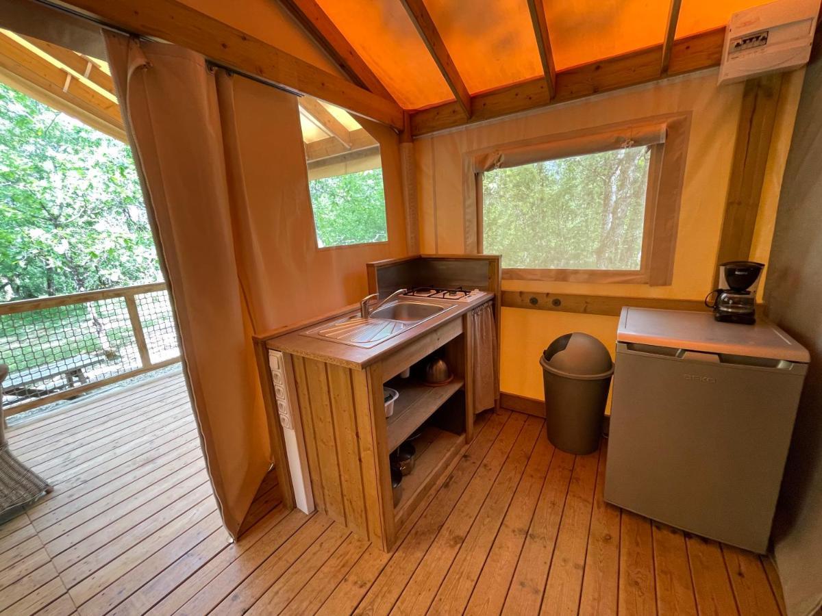 Lodges Du Bois Dodo - Ancien Camping De Bois Redon Septfonds Ngoại thất bức ảnh